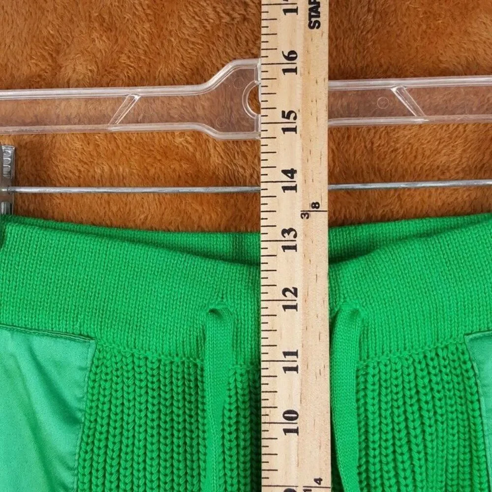 SER.O.YA Womens Shorts Small Green Pull On 100% Cotton Knit Satin Pockets UMA